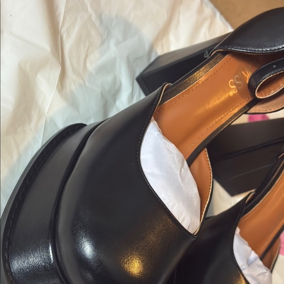 WetKiss Black Chunky Platform Heels - Picture 3 of 8